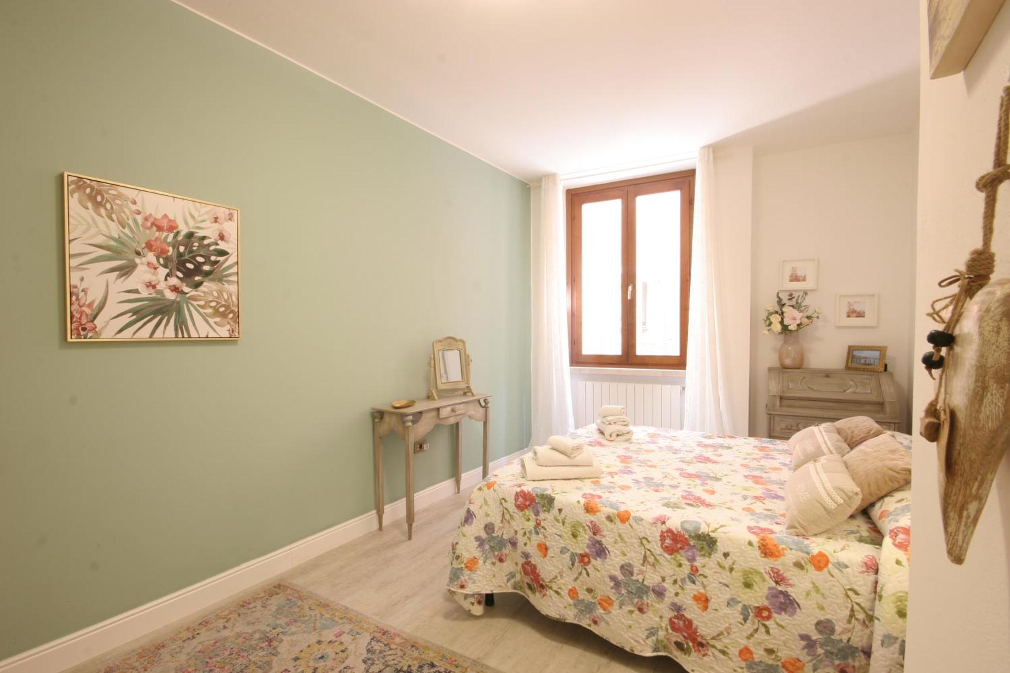 Violetta Maison, Elegante E Romantica A Salo' Apartment Exterior photo